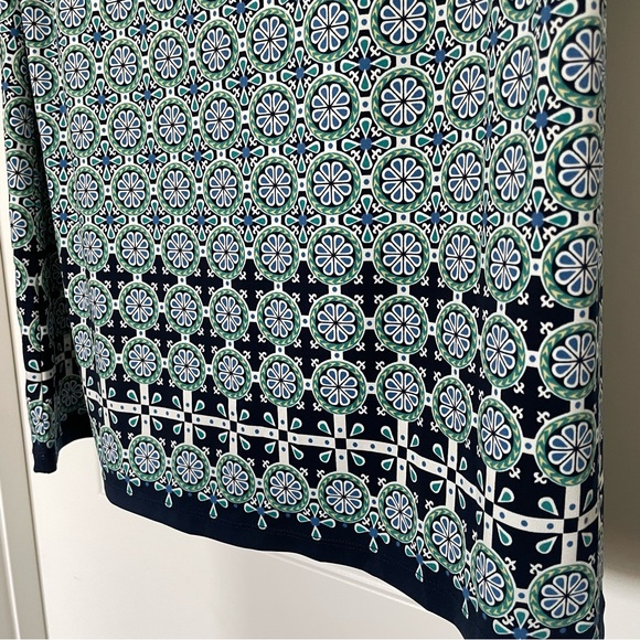 Max Studio Knit Shift Dress Medallion Border Print in Navy Blue/Green - Size L - Picture 2 of 7